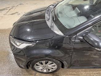 Toyota Yaris 1.5Hybrid 68kW 115 Active Automaat picture 17