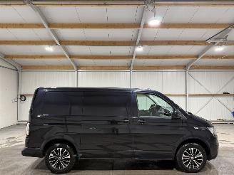 krockskadad bil bedrijf Volkswagen Transporter 2.0TDI 66kW L1H1  Business 2021/12