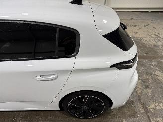 Peugeot e-308 54kWh 115kW Allure EV picture 17