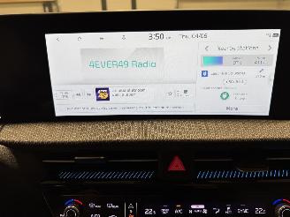 Kia EV6 77.4kWh 168kW Plus Advanced Pano picture 16