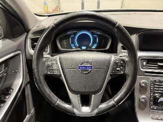 Volvo V-60 2.4D6 158kW Automaat AWD Plug-in Hybrid Summum picture 19