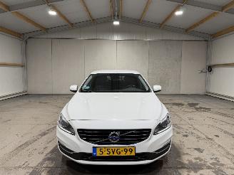 Volvo V-60 2.4D6 158kW Automaat AWD Plug-in Hybrid Summum picture 4