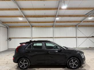 Vaurioauto  passenger cars Kia Niro 1.6GDI 77kW Hybrid Automaat DynamicLine 2024/3