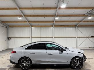 Voiture accidenté Mercedes Cla-klasse 250+ 85.5kWh 200kWh Launch Edition Pano 2025/10