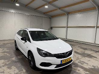 Opel Astra ST+ 1.2 81kWh Design & Tech picture 3