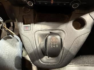 Peugeot Partner 1.5BlueHDI 73kW Premium Long picture 21
