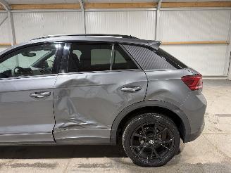 Volkswagen T-Roc 1.5TSI 110kW Automaat Camera R-Line picture 30