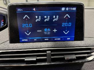 Peugeot 5008 1.2PT 96kW Clima Allure picture 22