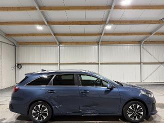 skadebil auto Kia Ceed 1.6GDI PHEV 77kW Automaat DynamicPlusline 2021/6