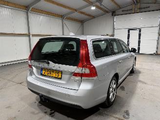 Volvo V-70 1.6D2 84kW Automaat Kinetic picture 6