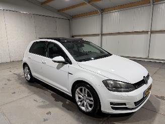 Volkswagen Golf 1.4TSI 103kW Automaat Pano ACT Highline Pano picture 2