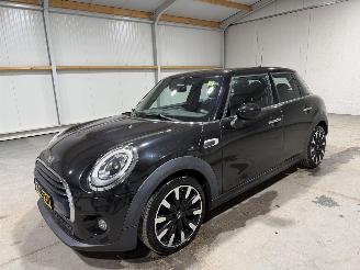 Mini Cooper 1.5 100kW Automaat Cooper Chili picture 9
