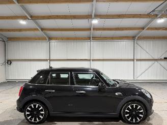 Unfallwagen Mini Cooper 1.5 100kW Automaat Cooper Chili 2017/12
