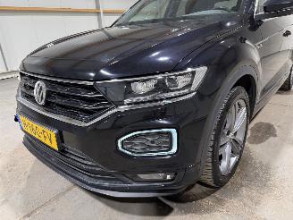 Volkswagen T-Roc 1.5TSI 110kW Automaat Pano Sport Business R picture 24