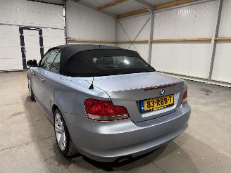 BMW 1-serie Cabrio 118i 105kW Automaat Executive picture 20