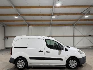 danneggiata veicoli commerciali Peugeot Partner 1.6e-HDI 66kW Airco XT Profit 2015/2