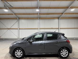 Peugeot 208 1.2PT 60kW  Blue Lion Airco Navi picture 8