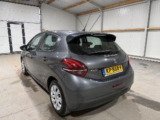 Peugeot 208 1.2PT 60kW  Blue Lion Airco Navi picture 12