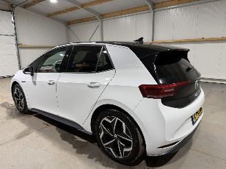 Volkswagen ID.3 58kWh 150kW First PLUS picture 11
