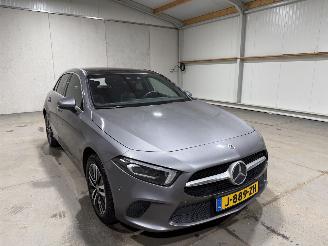 Mercedes A-klasse 250e 118kW Automaat Pano Business Solution Luxury Limited picture 3