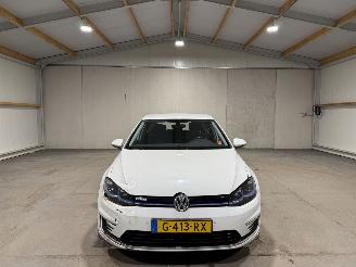 Volkswagen e-Golf 36kWh 100kW Automaat Clima Navi picture 4