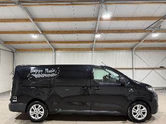 krockskadad bil bedrijf Opel Vivaro-e 75kWh 100kW Automaat L3H1 Edition 2022/2