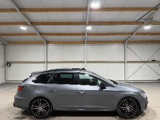 skadebil auto Seat Leon ST 2.0TSI 221kW Automaat Pano CUPRA 300 2017/6
