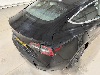 Tesla Model 3 60kWh Standard 175kW RWD Plus picture 36
