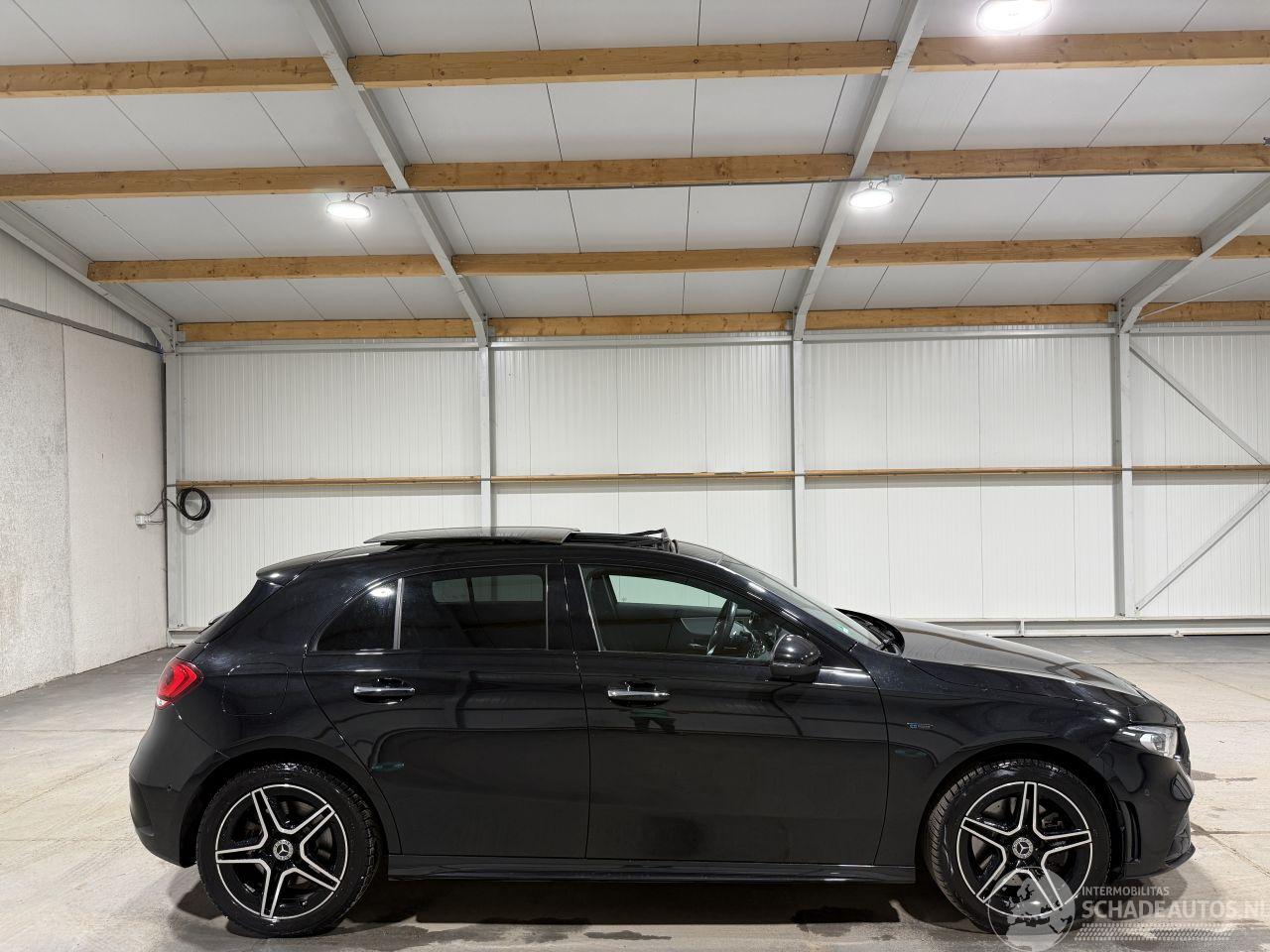 Mercedes A-klasse 250e 118kW Automaat Pano Business Solution AMG Limited