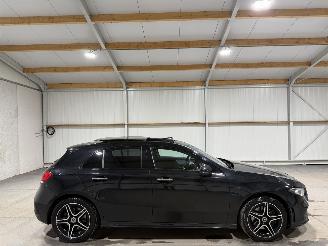 krockskadad bil auto Mercedes A-klasse 250e 118kW Automaat Pano Business Solution AMG Limited 2021/2
