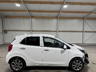 uszkodzony samochody osobowe Kia Picanto 1.0 49kW Automaat DynamicPlusline Airco Camera 2024/2