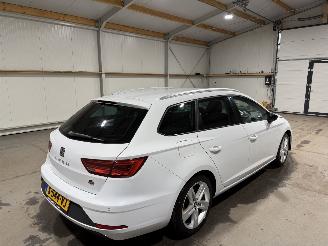 Seat Leon 1.8TSI 132kW Automaat FR Business Intense picture 6