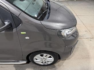 Peugeot Expert 2.0BlueHDI 90kW DC Premium picture 18