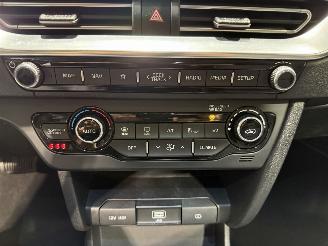 Kia e-Niro 64kWh 150kW DynamicPlusLine Schuifkanteldak picture 43
