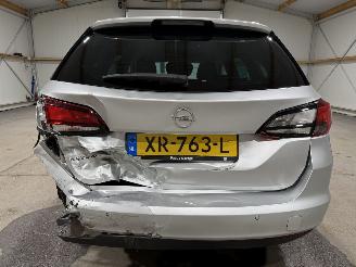 Opel Astra ST 1.0 77kW Online Edition picture 24