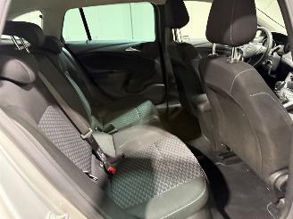 Opel Astra ST 1.0 77kW Online Edition picture 40