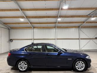 Damaged car BMW 5-serie 520i 135kW Automaat Executive 2011/11