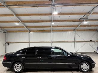 Vaurioauto  passenger cars Mercedes E-klasse 200CDI 90kW Automaat LIMOUSINE 8-Persoons 2003/1