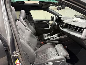 Audi A3 30TFSI 85kW Automaat Pano S Edition picture 42