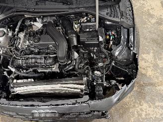 Audi A3 30TFSI 85kW Automaat Pano S Edition picture 29