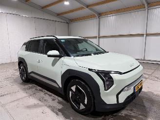 Kia EV3 81.4kWh 150kW Plus picture 2