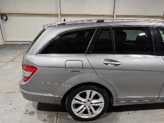 Mercedes C-klasse C180K 115kW Automaat Bussines Clas Avantgarde picture 17