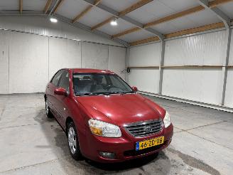 Kia Cerato 2.0CVVT 105kW Automaat Ex-ecutive picture 3