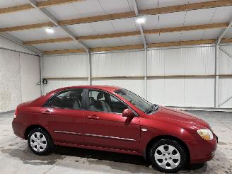 Kia Cerato 2.0CVVT 105kW Automaat Ex-ecutive picture 2