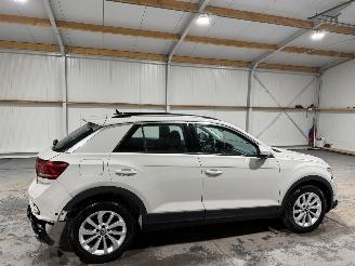 Volkswagen T-Roc 1.5TSI 110kW Automaat Life Business picture 5