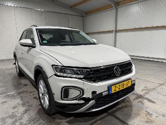 Volkswagen T-Roc 1.5TSI 110kW Automaat Life Business picture 17