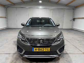 Coche accidentado Peugeot 5008 1.2 7-Persoons Blue Lease Premium Avantage 2020/5