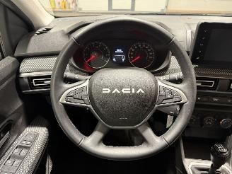 Dacia Sandero 1.0 TCE 90 Expression picture 30