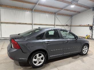 Volvo S-40 2.0 107kW Limited Edition picture 4