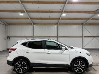skadebil auto Nissan Qashqai 1.2 85kW Tekna 2014/9
